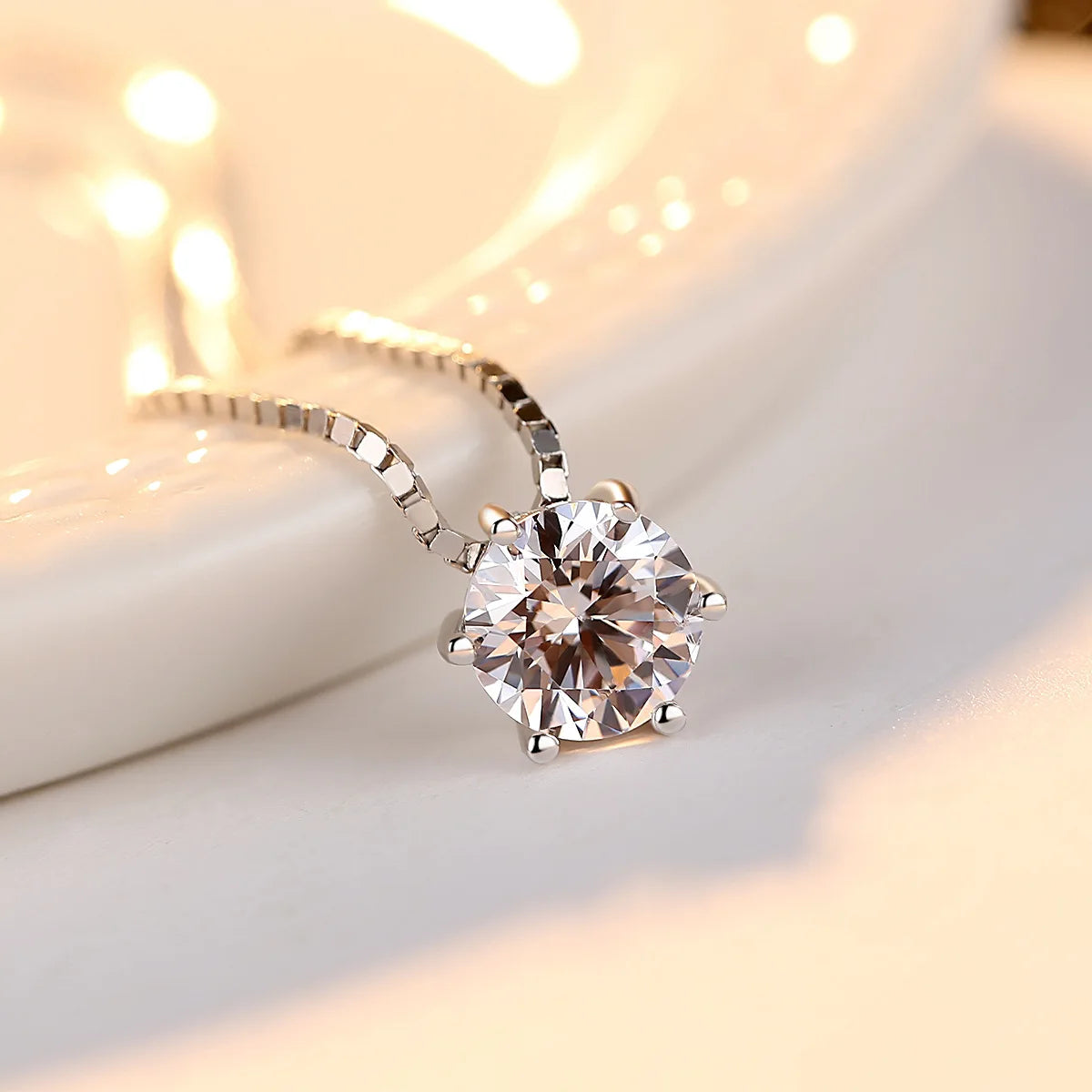 100% 925 Sterling Silver Six Claw Shiny Crystal Ladies' Chains Necklaces Female Birthday Gift Women Fashion Jewelry Wholesale