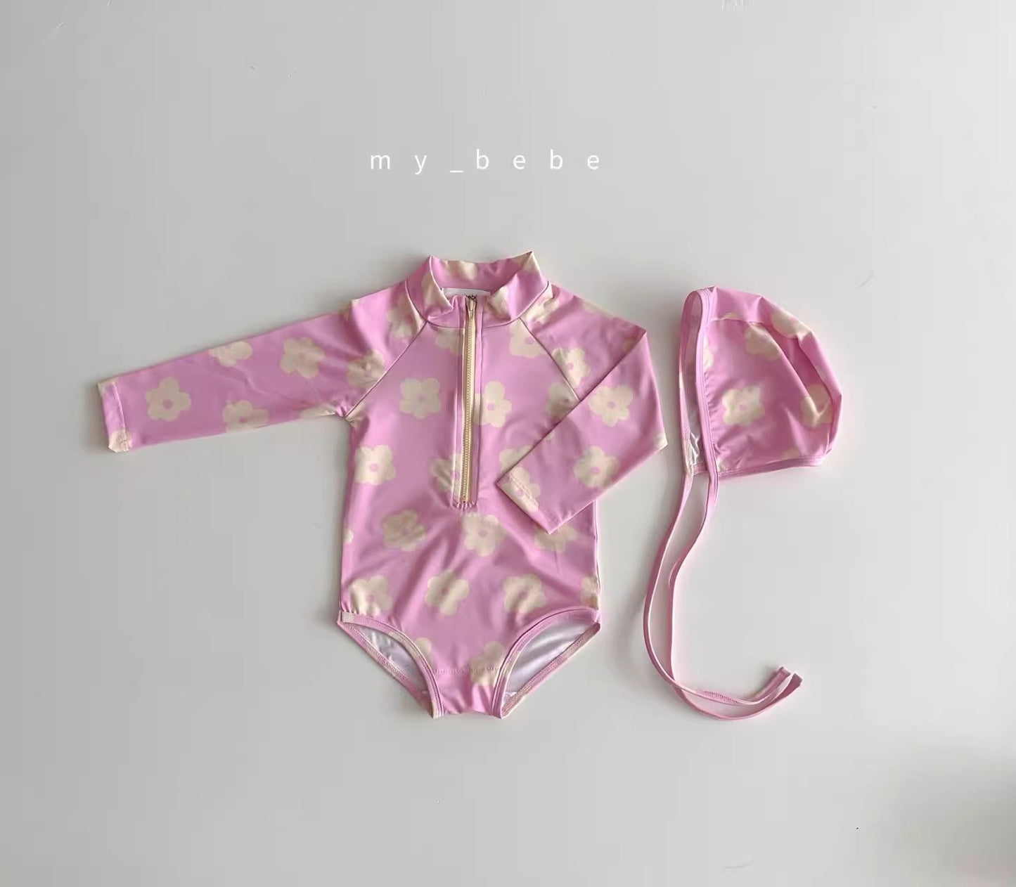 Cloud flower long sleeved one-piece swimsuit