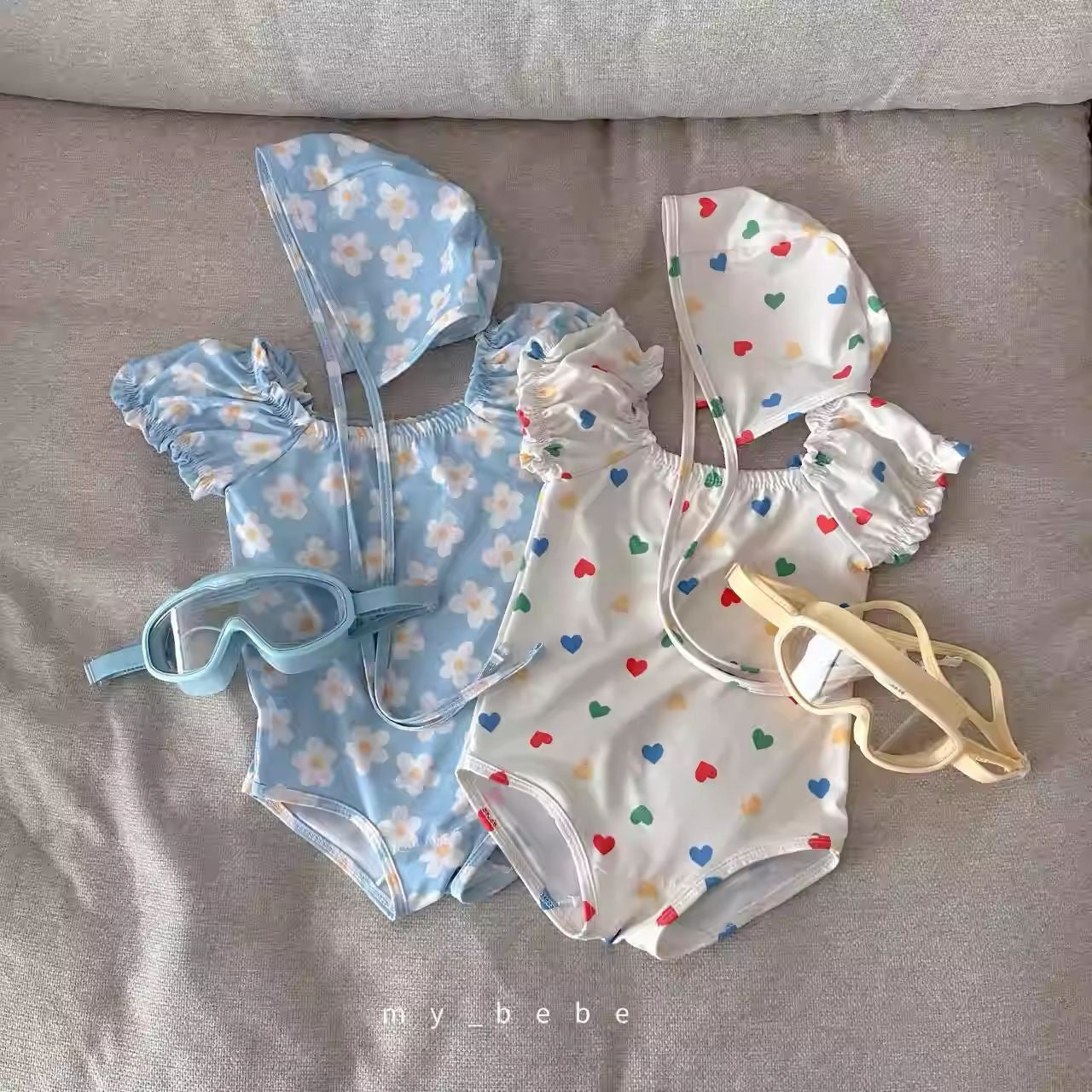 Short sleeved one-piece swimsuit swim cap bubble sleeves