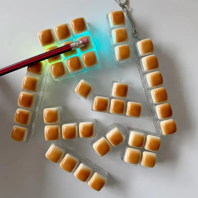 Bread Keycap Stress Relief shine Clicker Keychain Mechanical Keyboard Button Decompress Fingertip Keyring fidget toy sensory toy