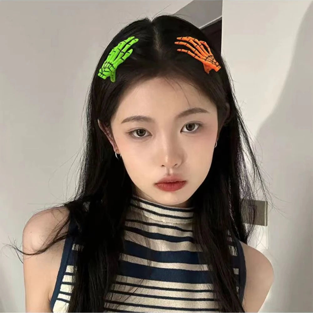 Halloween Skeleton Hands Hair Clips 2Pcs Gothic Punk Rock Accessories for Women Devil Party  Hair Pin Girl Hair Accessoires