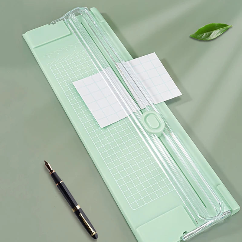 Mini manual paper cutter, manual cutting, suitable for handmade paper, cards, photos, laminated paper, photo albums, and home