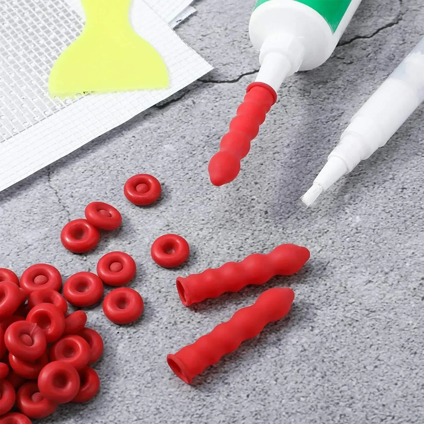 Caulk Cap Glass Glue Tip Sealing Cap Barrel Glue Mouth Protective Cover Caulking Gun Nozzles Cap Red Caulk Saving Cap