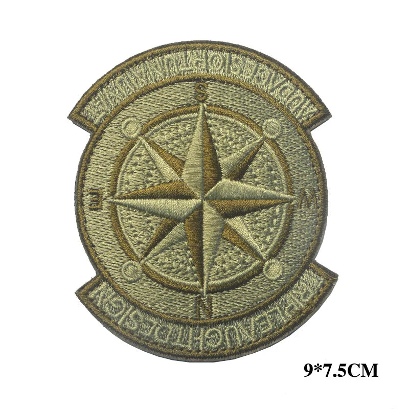 Outdoor Camping Tactical Patch Compass Wolf Embroidered Patch HOOK LOOP Badge Fit Backpack Jacket Clothing stickers