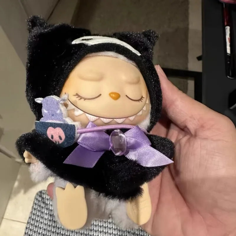 New Hot Labubu Cape Skirt Suit Sitting Party Labubu Hello Kitty Clothes The Monsters Vinyl Dolls Outfit Clothing Hat Accessories