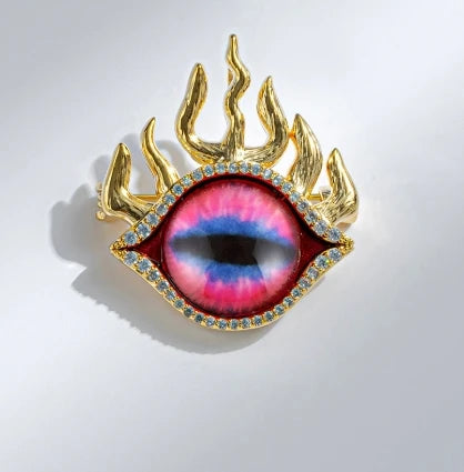 Devil's Eye Enamel Eye Eyelash Brooch Vintage Vintage Gorgeous Palace Schiaparelli