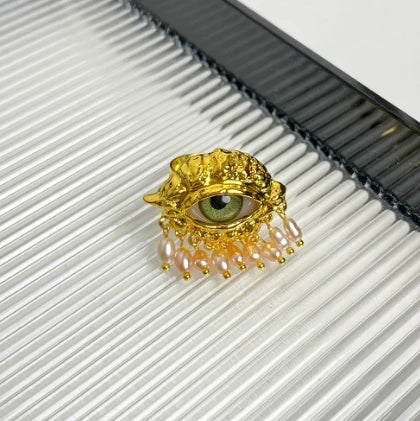 Devil's Eye Enamel Eye Eyelash Brooch Vintage Vintage Gorgeous Palace Schiaparelli