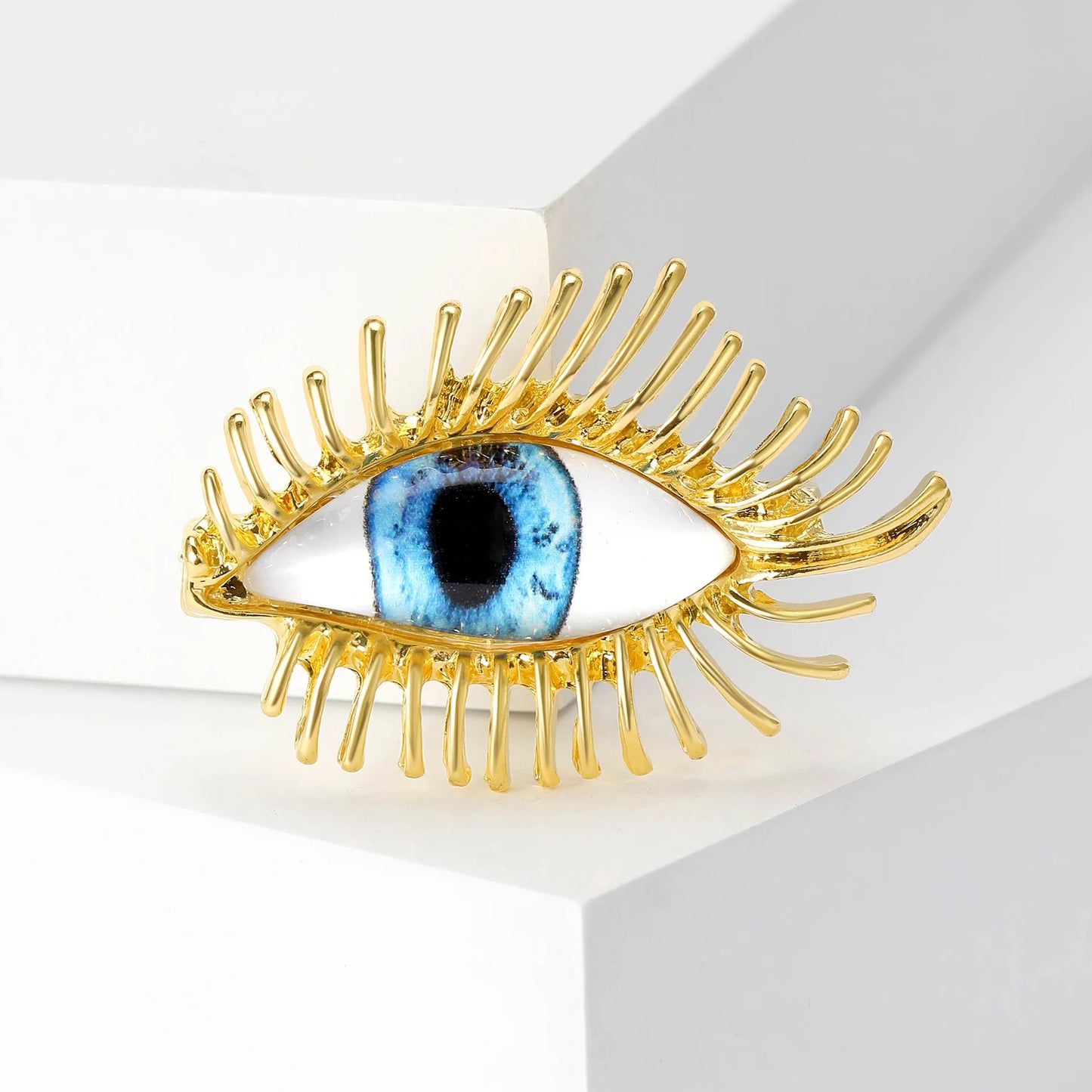 Devil's Eye Enamel Eye Eyelash Brooch Vintage Vintage Gorgeous Palace Schiaparelli